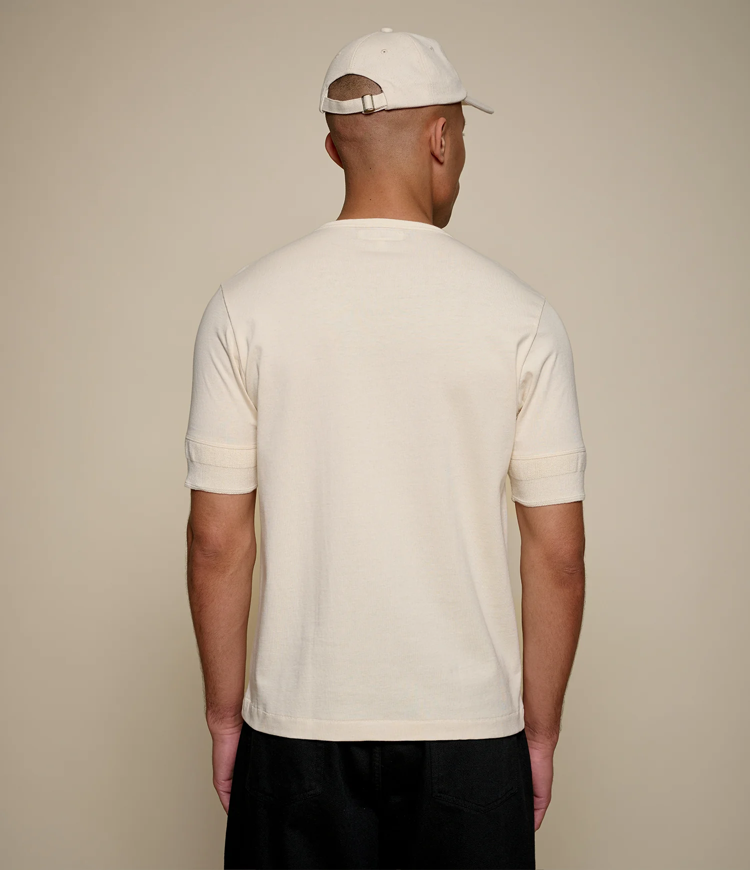 2M07 Mid-Century Machine Refined Fit Short Sleeve Henley - Image 3