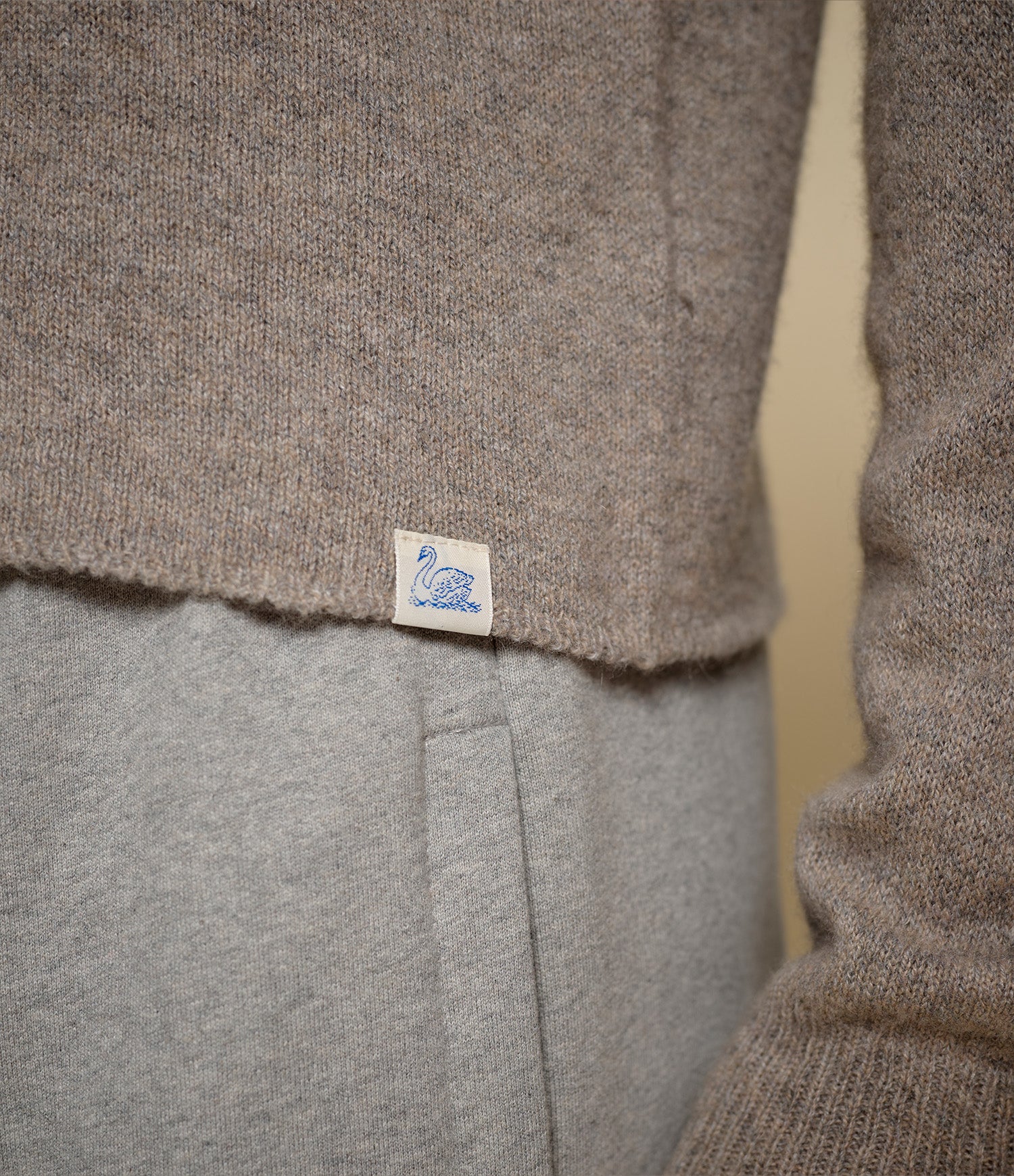 Lightweight Merino Wool-Cashmere-Silk Sweater - Image 4