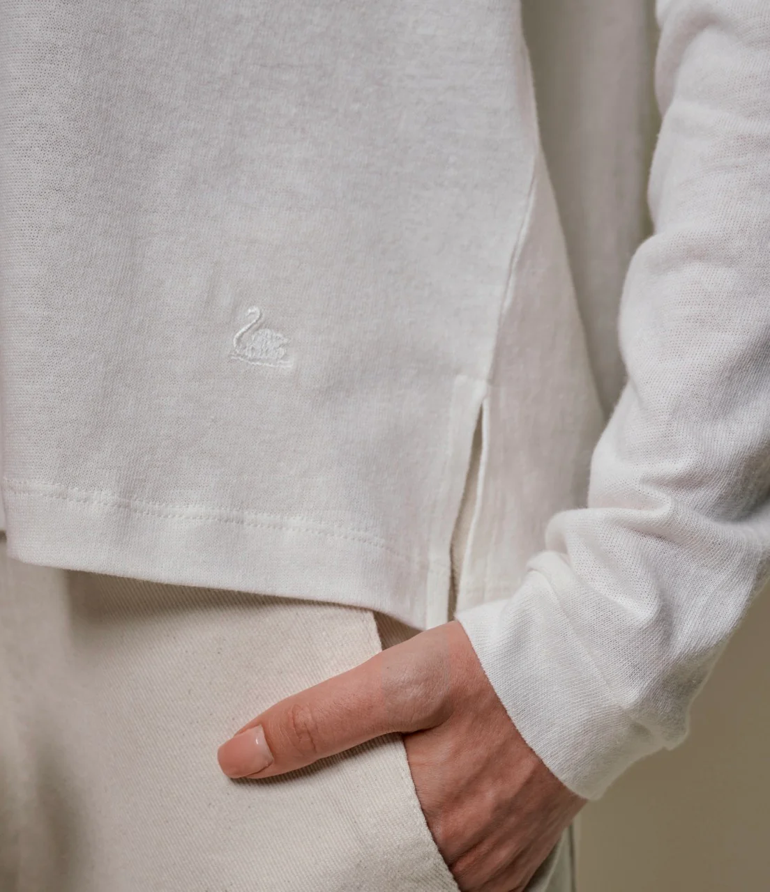 Linen-Cotton Relxed Fit Women's Longsleeve - Image 3