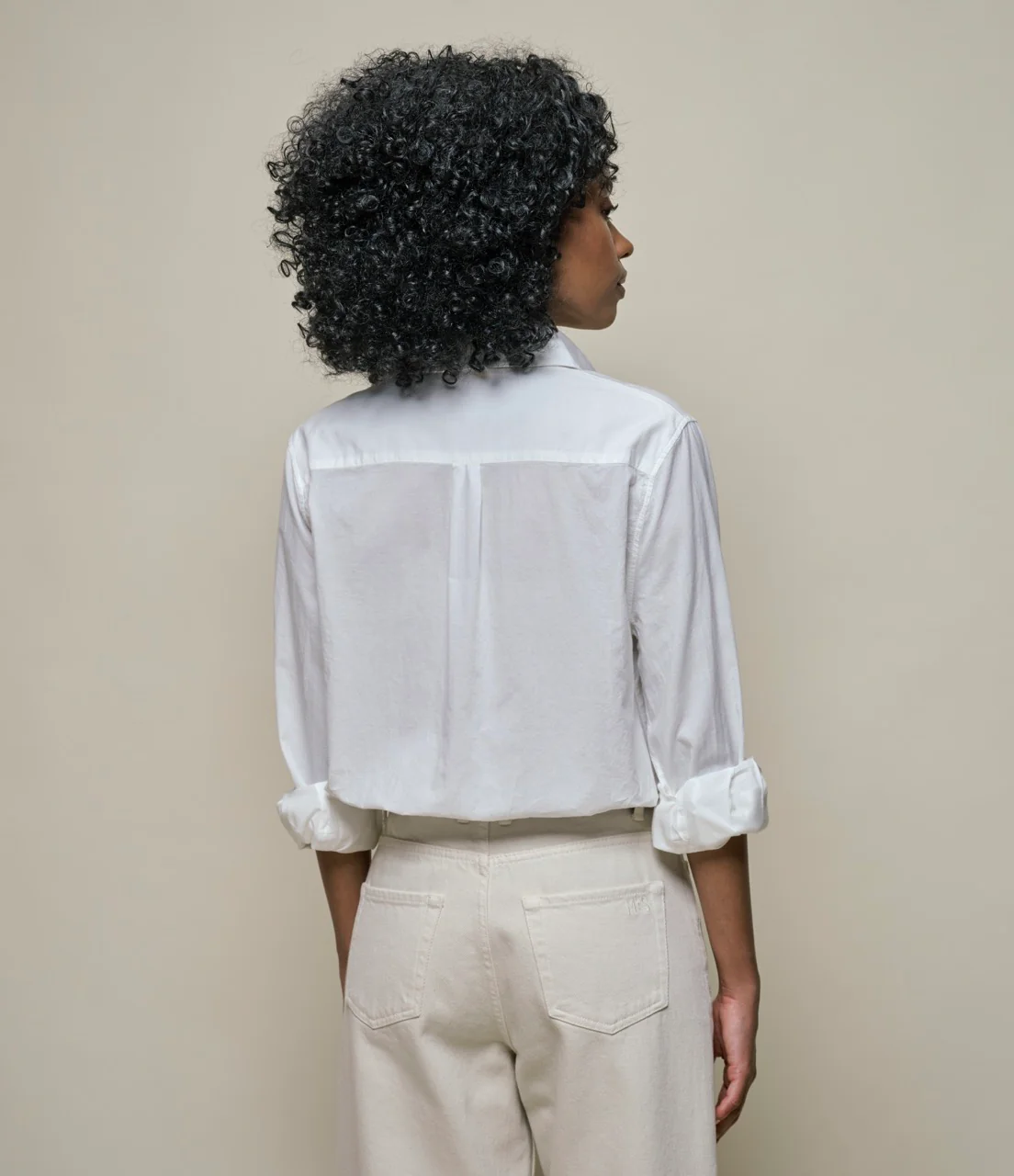 Lightweight Cotton Poplin Women's Long Sleeve Shirt - Image 4
